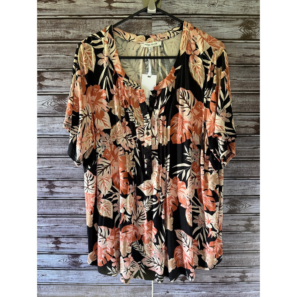Rose + Olive Women's Short-Sleeved Button-Down Blouse Size 1X Floral V-Neck NWT